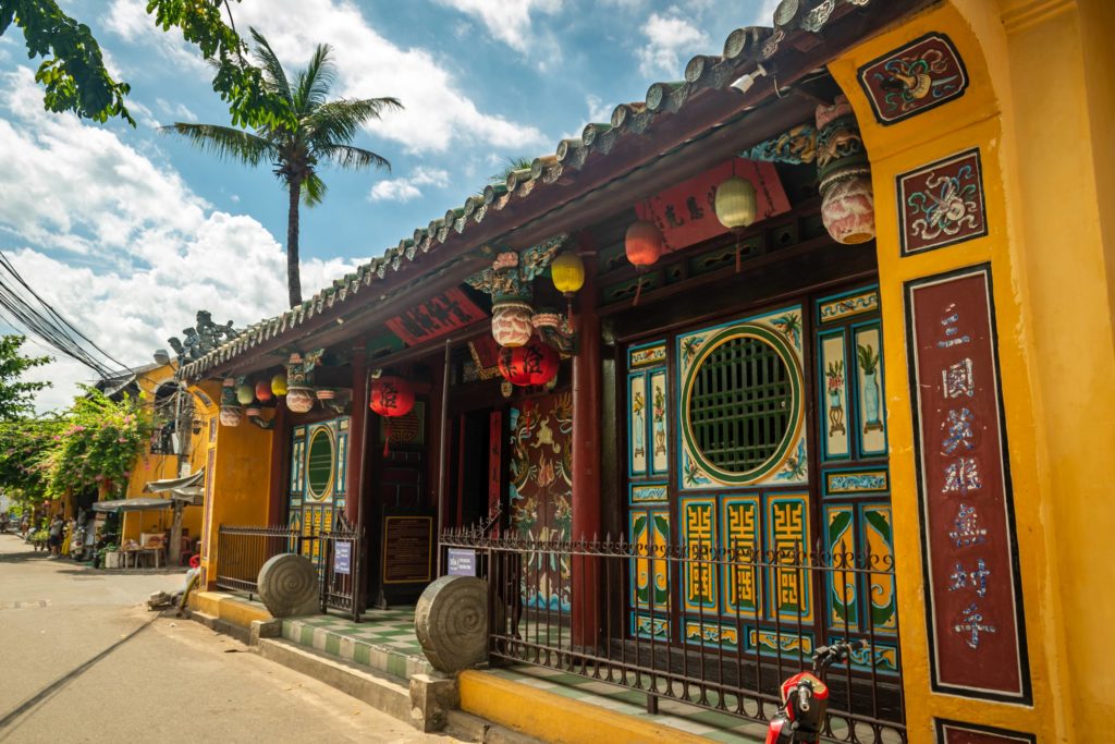 hoi an temple